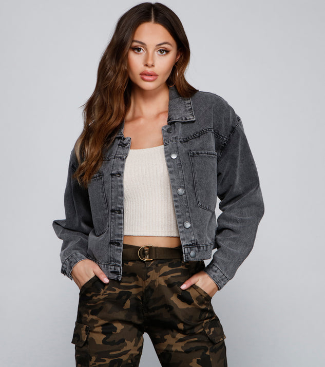 Trendy Moment Oversized Cropped Denim Jacket helps create the best summer outfit for a look that slays at any event or occasion!