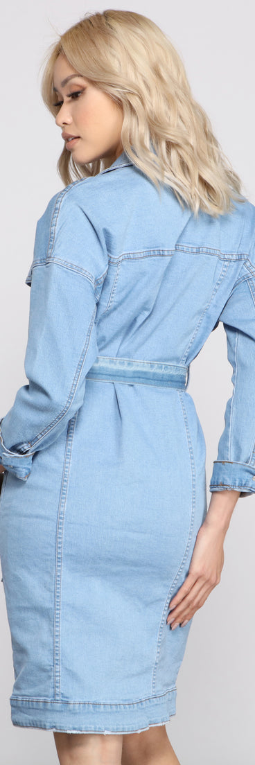 All The Deets Longline Denim Jacket helps create the best summer outfit for a look that slays at any event or occasion!