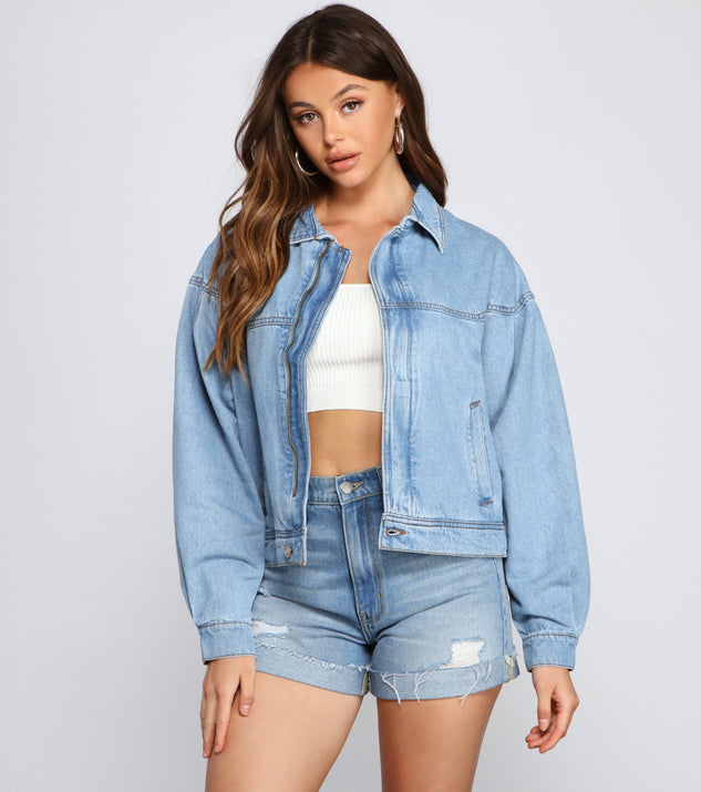Casual Trendsetter Oversized Denim Jacket helps create the best summer outfit for a look that slays at any event or occasion!