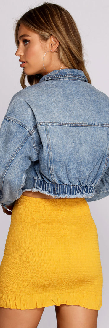 Cropped Denim Dreams Jacket helps create the best summer outfit for a look that slays at any event or occasion!