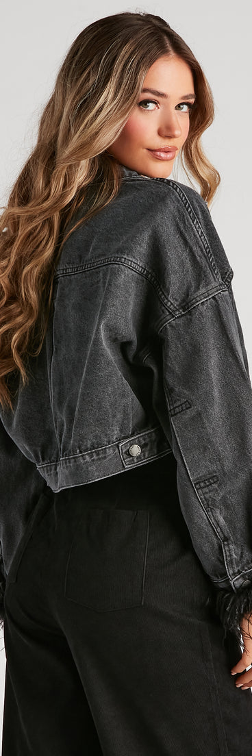 Here To Standout Marabou Denim Jacket is a trendy pick to create 2023 festival outfits, festival dresses, outfits for concerts or raves, and complete your best party outfits!