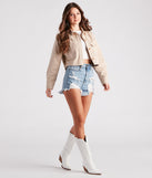 Casual Perfection Cropped Denim Shacket is a fire pick to create 2023 festival outfits, concert dresses, outfits for raves, or to complete your best party outfits or clubwear!