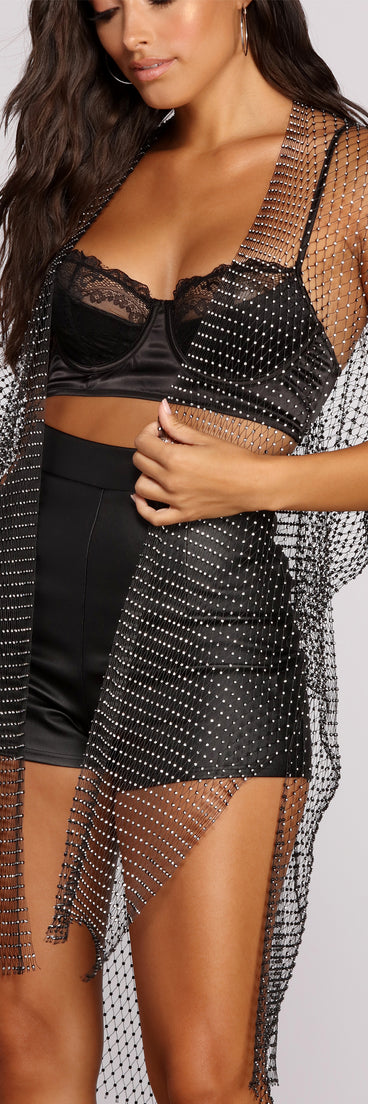Chainmail Rhinestone Kimono helps create the best summer outfit for a look that slays at any event or occasion!