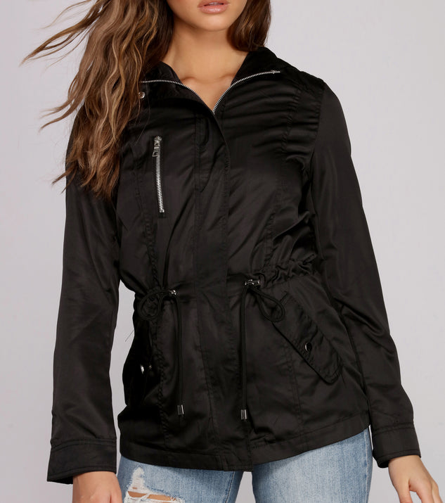 Take On The Day Essential Anorak helps create the best summer outfit for a look that slays at any event or occasion!