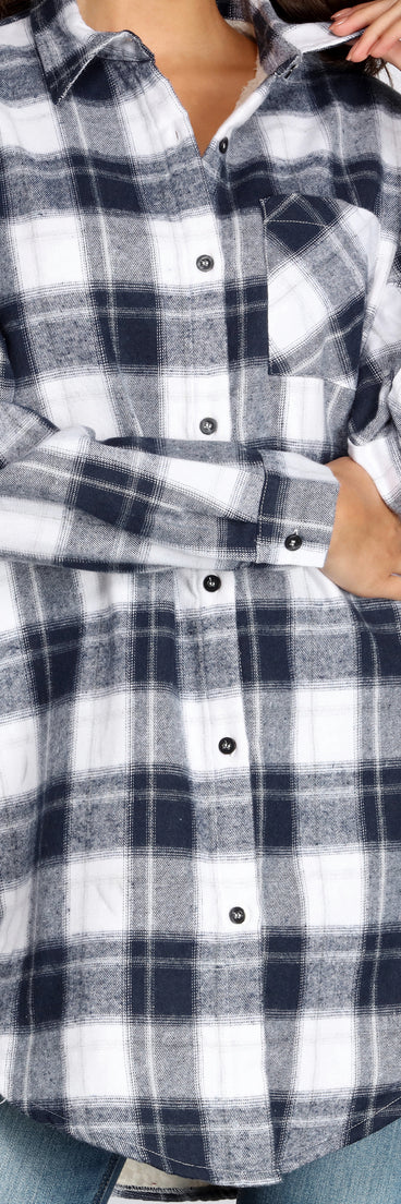 Traditional Sherpa Lined Long Flannel helps create the best summer outfit for a look that slays at any event or occasion!