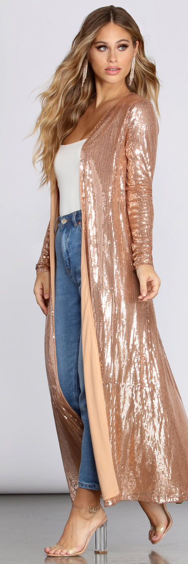 Radiant Sequin Duster helps create the best summer outfit for a look that slays at any event or occasion!