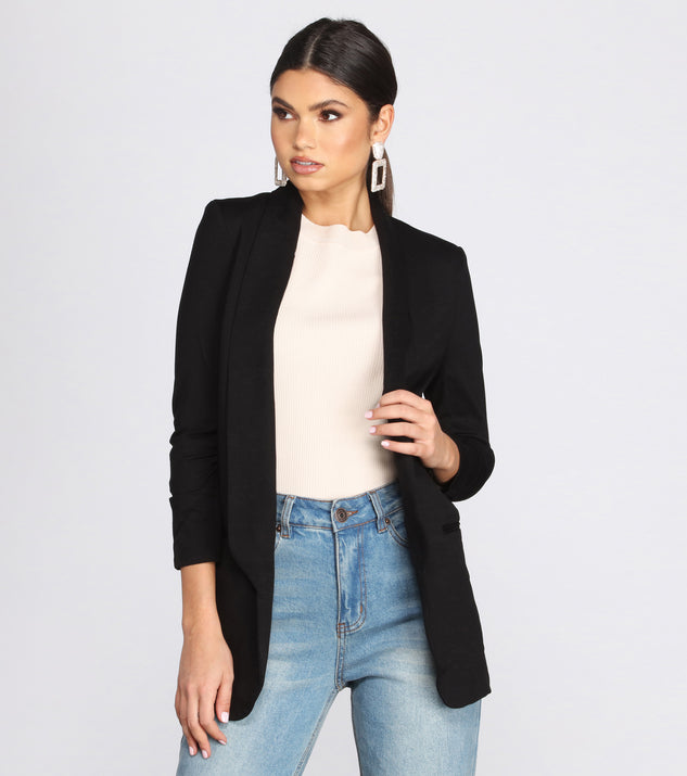 Set The Rules Boyfriend Blazer helps create the best summer outfit for a look that slays at any event or occasion!