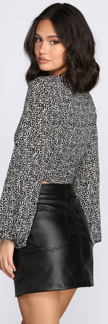 With fun and flirty details, Leopard Print Tie Front Blouse shows off your unique style for a trendy outfit for the summer season!