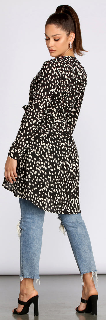 Spot Me Now Trench helps create the best summer outfit for a look that slays at any event or occasion!