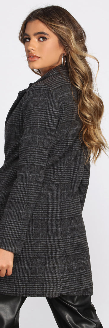 So Posh In Plaid Coat helps create the best summer outfit for a look that slays at any event or occasion!