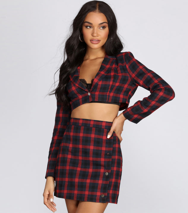 Preciously Plaid Cropped Blazer helps create the best summer outfit for a look that slays at any event or occasion!