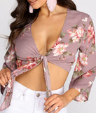 With fun and flirty details, Floral Kimono Sleeve Tie Front Top shows off your unique style for a trendy outfit for the summer season!