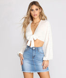 Boho Babe Tie Front Top is a trendy pick to create 2023 festival outfits, festival dresses, outfits for concerts or raves, and complete your best party outfits!