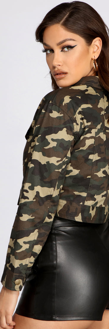 Now You See Me Crop Camo Jacket helps create the best summer outfit for a look that slays at any event or occasion!
