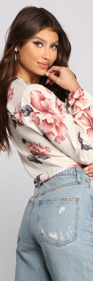 With fun and flirty details, Fab Florals Tie Front Top shows off your unique style for a trendy outfit for the summer season!