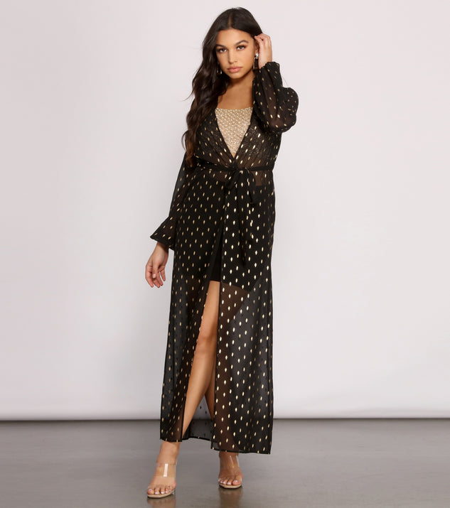 You’ll look stunning in the Foiled and Fab Tie Waist Chiffon Duster when paired with its matching separate to create a glam clothing set perfect for parties, date nights, concert outfits, back-to-school attire, or for any summer event!
