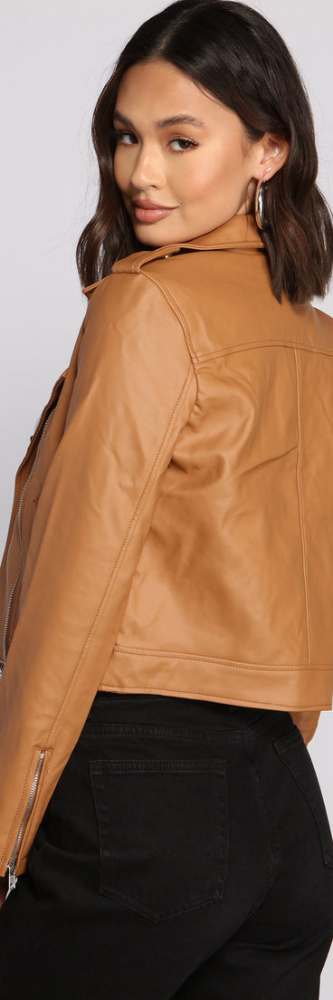 Gorgeous Girl Cropped Moto Jacket helps create the best summer outfit for a look that slays at any event or occasion!