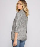 Perfectly Plaid Lined Blazer helps create the best summer outfit for a look that slays at any event or occasion!