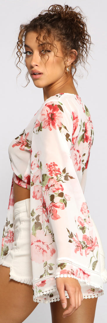 With fun and flirty details, Sweet And Flirty Floral Tie-Front Top shows off your unique style for a trendy outfit for the summer season!