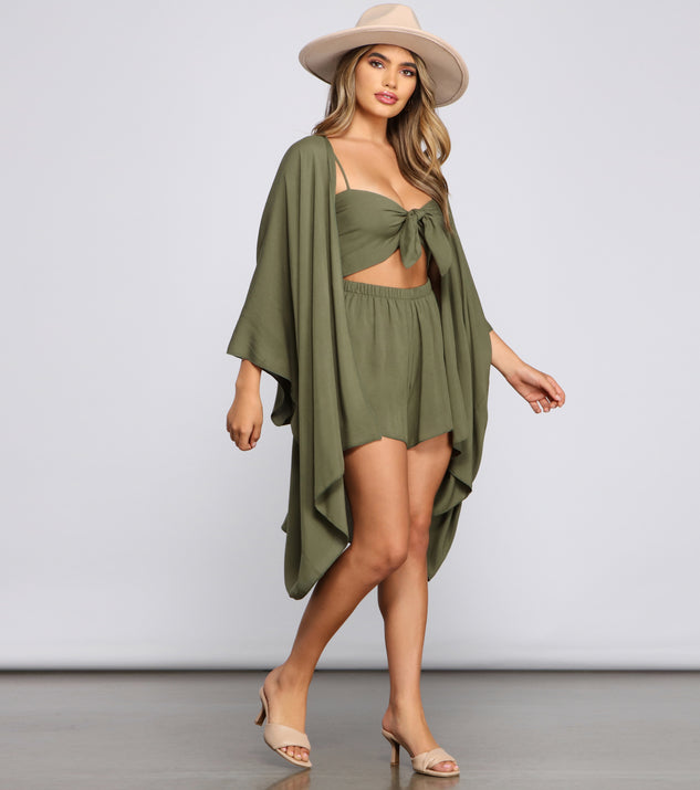 You’ll look stunning in the Vacay Mode Flowy Kimono when paired with its matching separate to create a glam clothing set perfect for a New Year’s Eve Party Outfit or Holiday Outfit for any event!