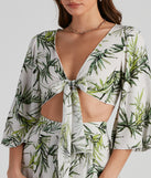 With fun and flirty details, Life's A Breeze Kimono Tie-Front Top shows off your unique style for a trendy outfit for the summer season!