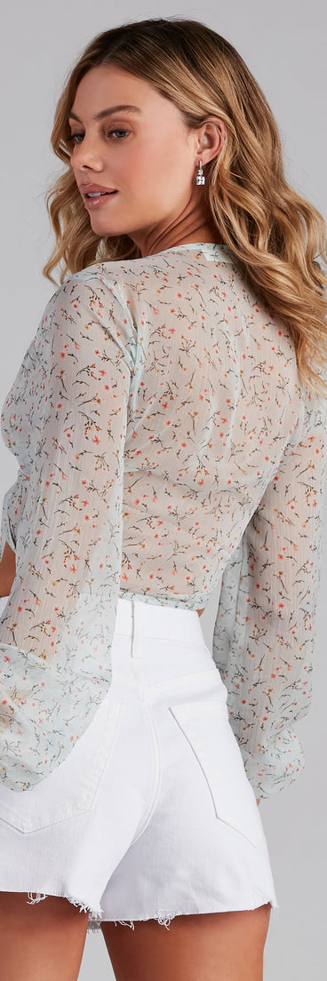 With fun and flirty details, Where You'll Bloom Tie-Front Top shows off your unique style for a trendy outfit for the summer season!