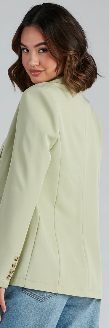 Working Girl Double Breast Blazer helps create the best summer outfit for a look that slays at any event or occasion!