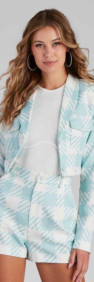 You’ll look stunning in the That Preppy Vibe Houndstooth Blazer when paired with its matching separate to create a glam clothing set perfect for a New Year’s Eve Party Outfit or Holiday Outfit for any event!