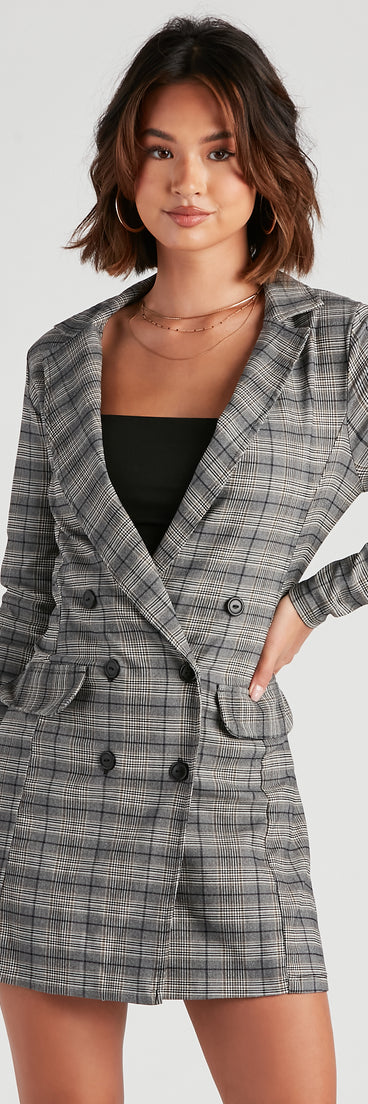 Perfectly Prepped Plaid Long Blazer helps create the best summer outfit for a look that slays at any event or occasion!