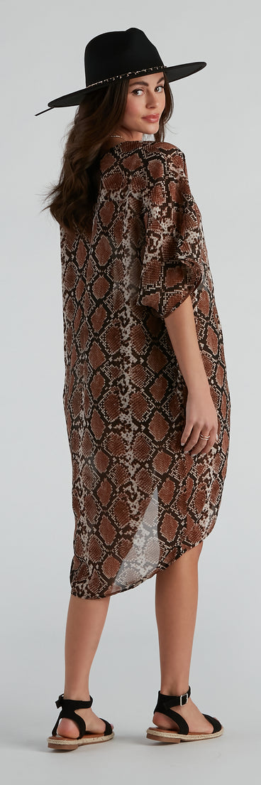 Can't Be Tamed Snake Print Kimono is a trendy pick to create 2023 festival outfits, festival dresses, outfits for concerts or raves, and complete your best party outfits!