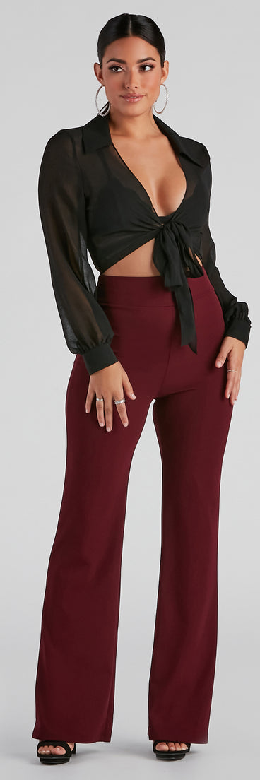 With fun and flirty details, Chic Style Moves Tie-Front Top shows off your unique style for a trendy outfit for the summer season!