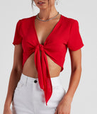 With fun and flirty details, Total Keep Crepe Tie-Front Top shows off your unique style for a trendy outfit for the summer season!