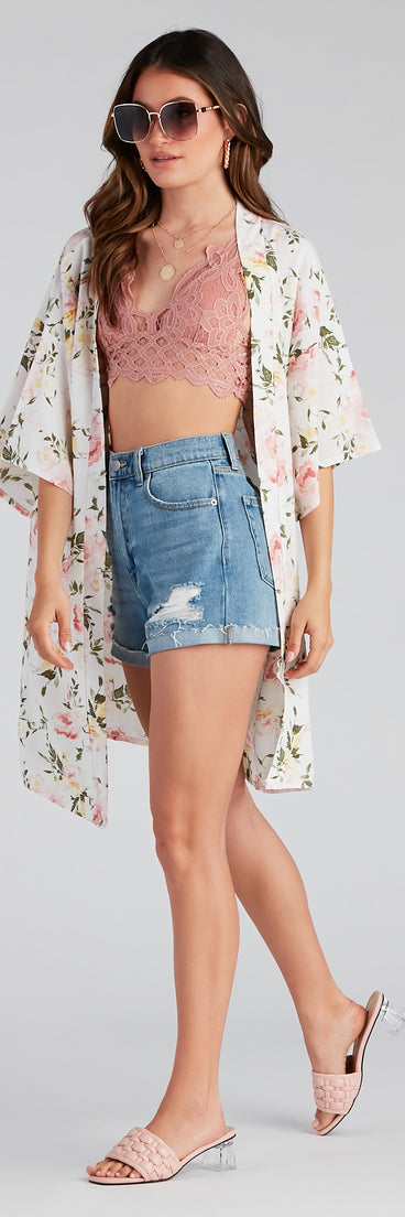Charming Beauty Floral Kimono helps create the best summer outfit for a look that slays at any event or occasion!
