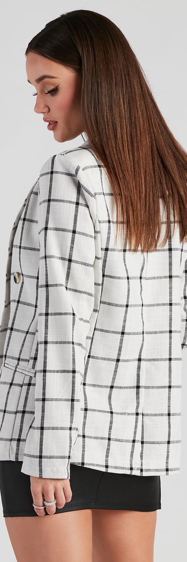 Making Moves Plaid Woven Blazer helps create the best summer outfit for a look that slays at any event or occasion!
