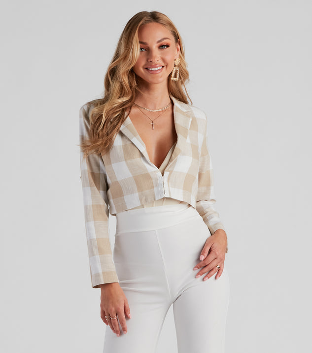 Girl On The Run Plaid Crop Blazer helps create the best summer outfit for a look that slays at any event or occasion!