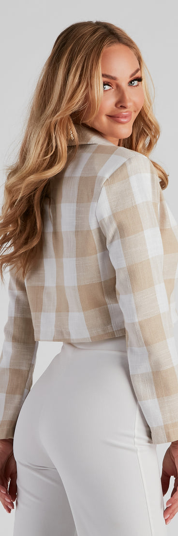 Girl On The Run Plaid Crop Blazer helps create the best summer outfit for a look that slays at any event or occasion!