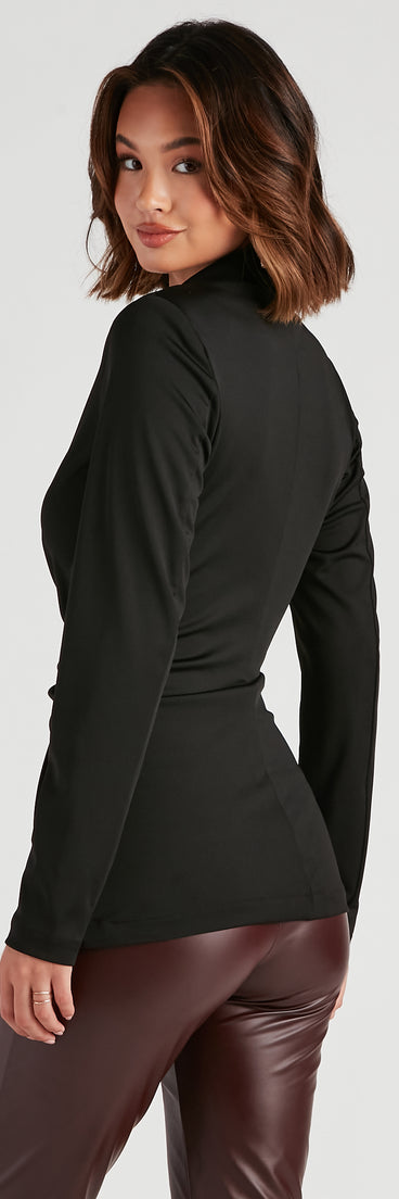 She's The Boss Zip Front Blazer helps create the best summer outfit for a look that slays at any event or occasion!