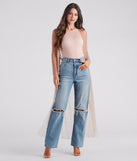 Effortlessly Glam Pearl And Rhinestone Duster is a fire pick to create 2023 festival outfits, concert dresses, outfits for raves, or to complete your best party outfits or clubwear!