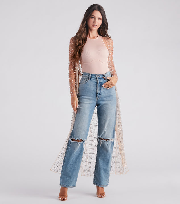 Effortlessly Glam Pearl And Rhinestone Duster is a fire pick to create 2023 festival outfits, concert dresses, outfits for raves, or to complete your best party outfits or clubwear!