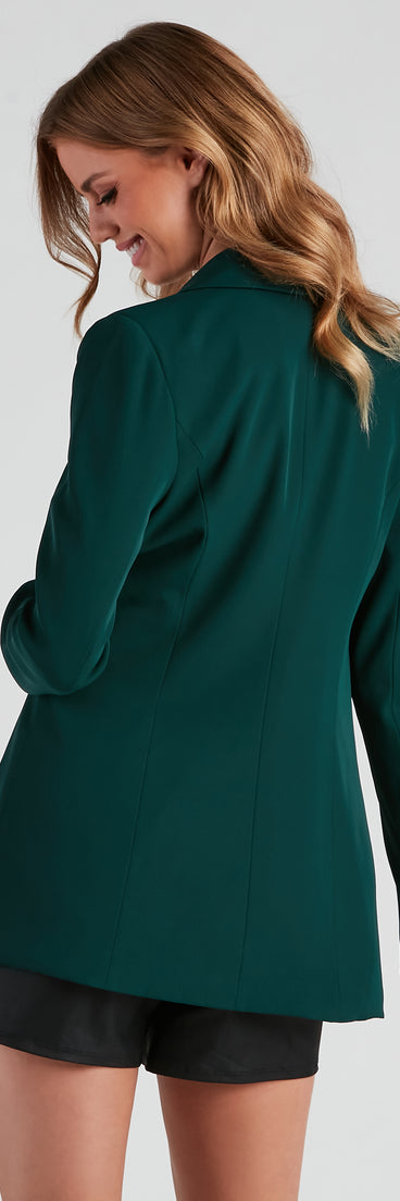 Office Trendsetter Woven Blazer helps create the best summer outfit for a look that slays at any event or occasion!