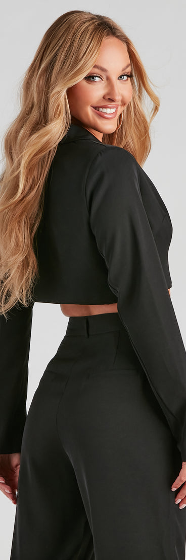 Effortless And Elevated Cropped Blazer helps create the best summer outfit for a look that slays at any event or occasion!