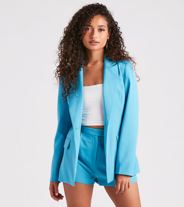 Bold Moves Woven Blazer helps create the best summer outfit for a look that slays at any event or occasion!