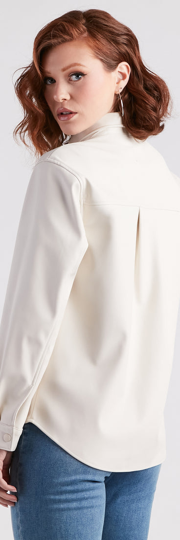 Hey Cool Girl Faux Leather Shacket is a fire pick to create 2023 festival outfits, concert dresses, outfits for raves, or to complete your best party outfits or clubwear!