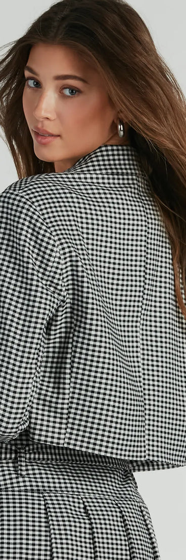 Your fall and winter outfits will be on-trend when you style the Preppy Perfection Gingham Twill Cropped Blazer to complete your best outfit of the day or add a layer of stylish warmth to your look!