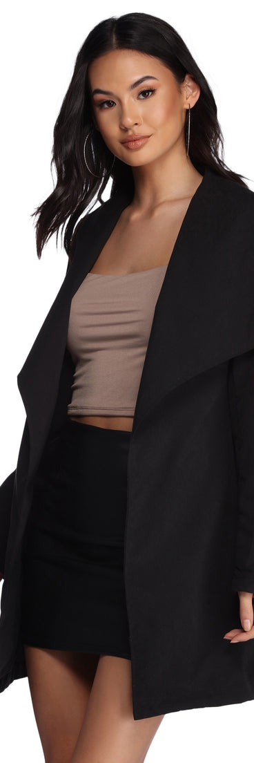 Sleek And Sophisticated Trench Coat is the perfect Homecoming look pick with on-trend details to make the 2023 HOCO dance your most memorable event yet!