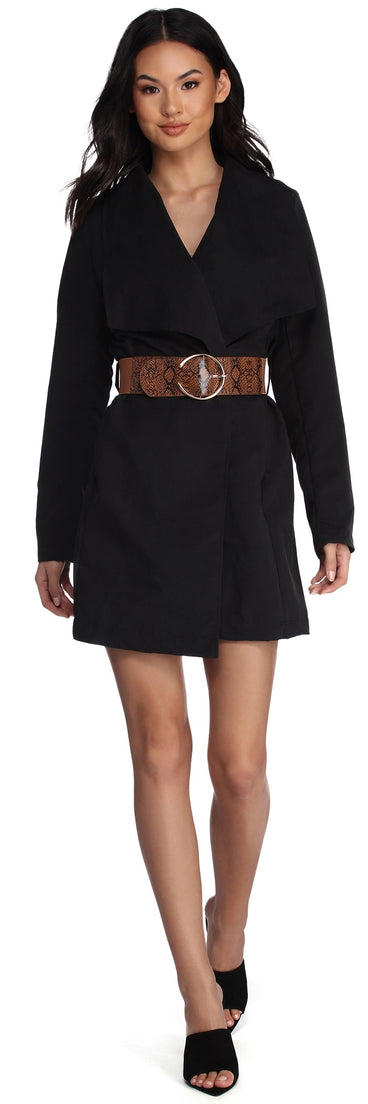 Sleek And Sophisticated Trench Coat is the perfect Homecoming look pick with on-trend details to make the 2023 HOCO dance your most memorable event yet!