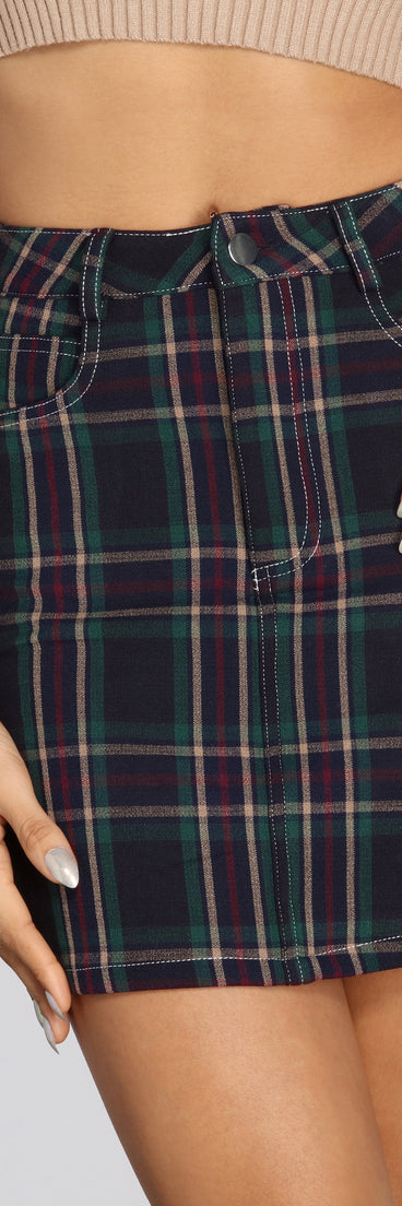 On Point In Plaid Mini Skirt for 2023 festival outfits, festival dress, outfits for raves, concert outfits, and/or club outfits