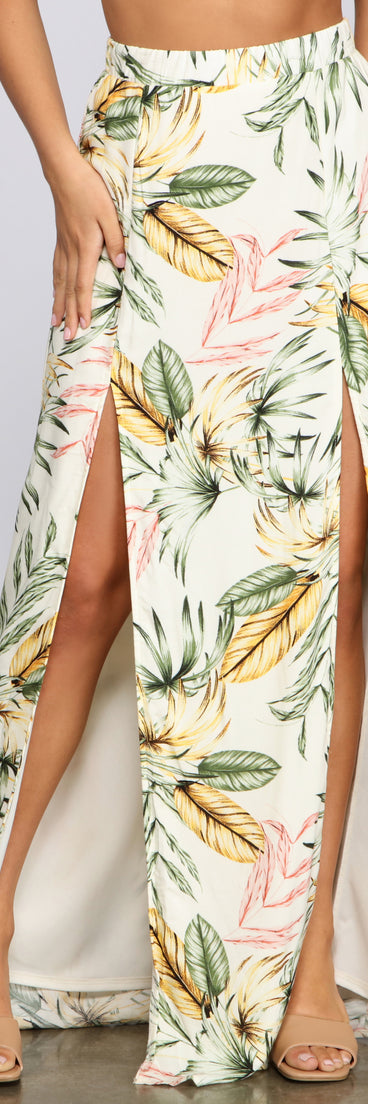 Summertime Stunner Maxi Skirt provides a stylish start to creating your best summer outfits of the season with on-trend details for 2023!