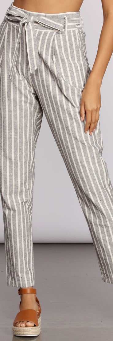 You’ll look stunning in the Linen Stripe Tapered Pants when paired with its matching separate to create a glam clothing set perfect for a New Year’s Eve Party Outfit or Holiday Outfit for any event!