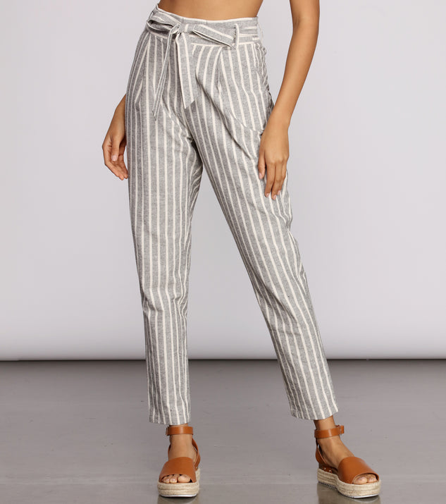 You’ll look stunning in the Linen Stripe Tapered Pants when paired with its matching separate to create a glam clothing set perfect for a New Year’s Eve Party Outfit or Holiday Outfit for any event!